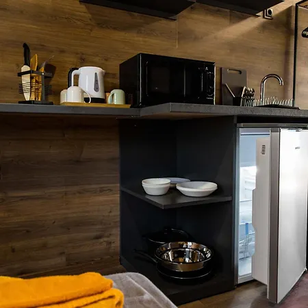 Albatross Family Nest Breeze Campsite